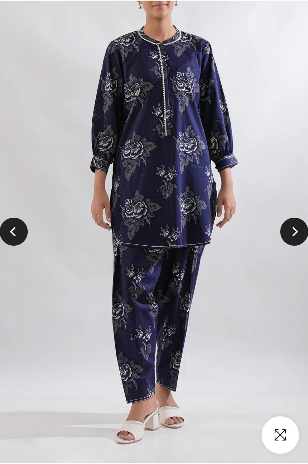 SAYA - 2-PC Printed lawn suit (Blue)